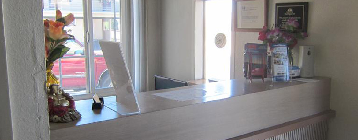 Functional Hotel Front Desk